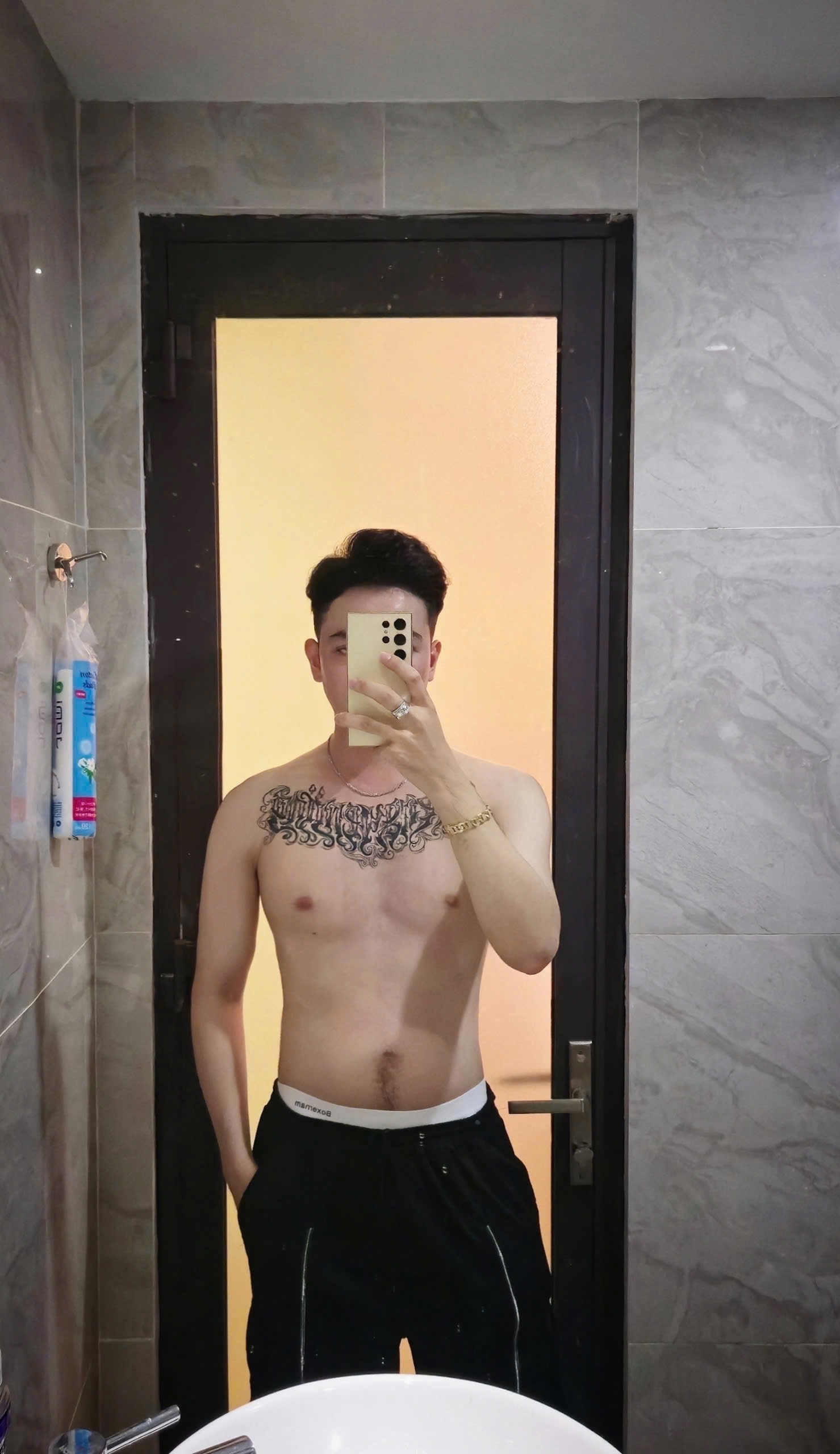 Khanh 1